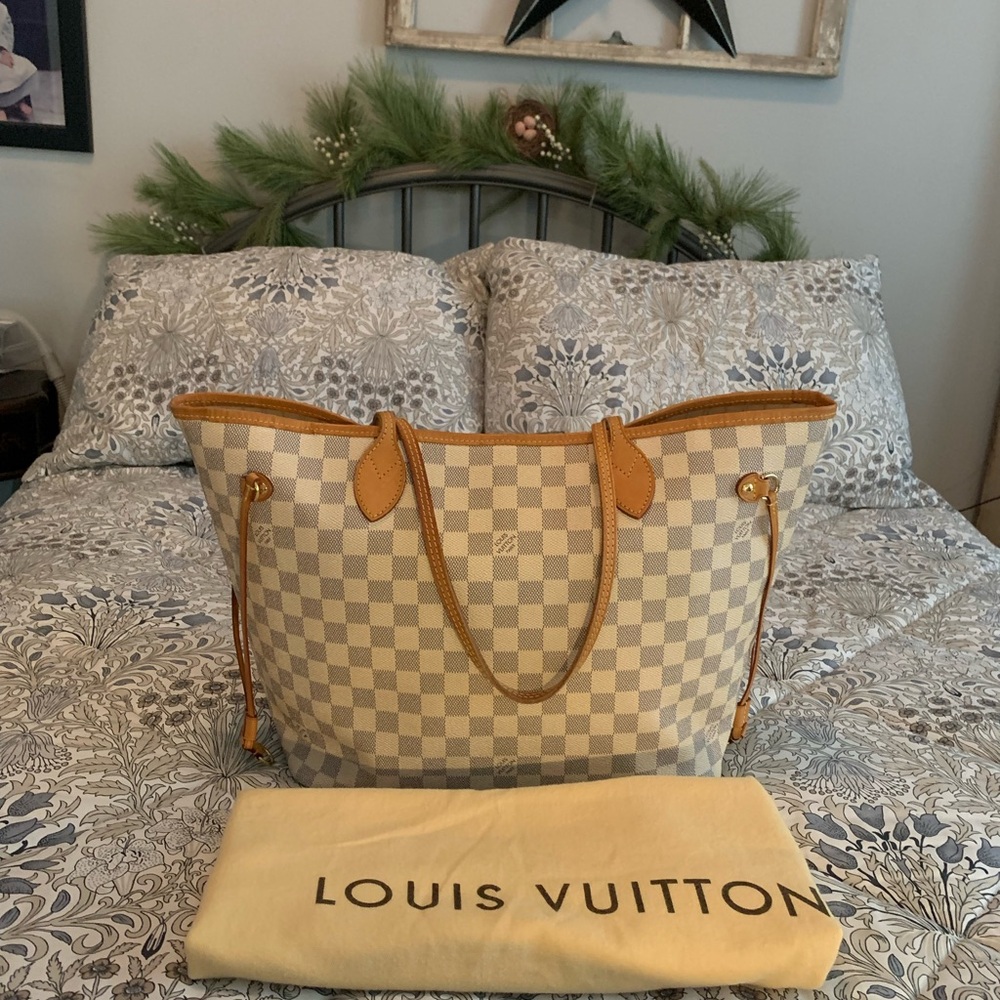AUTH Louis Vuitton Neverfull MM